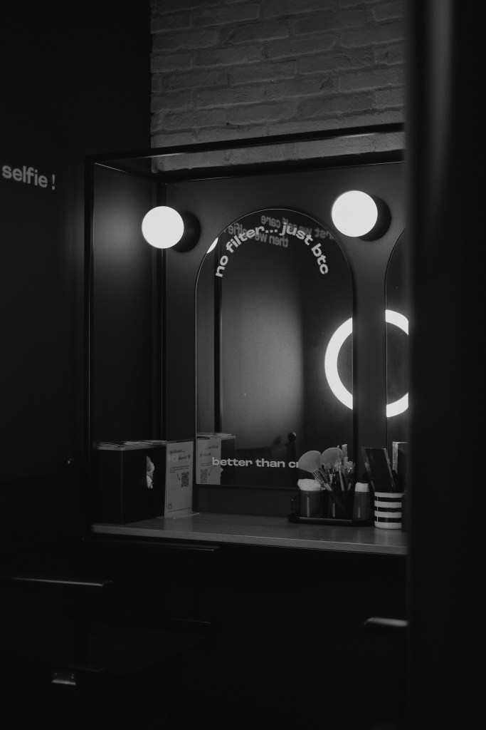 Better Than Cream Make Up Area